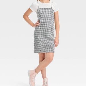 Brand new-Girls' 2 for 1 Fitted Knit Dress White/Black Plaid L